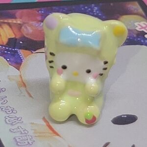 NEW Hello Kitty Yellow Costume Enamel Artesian European Style Charm